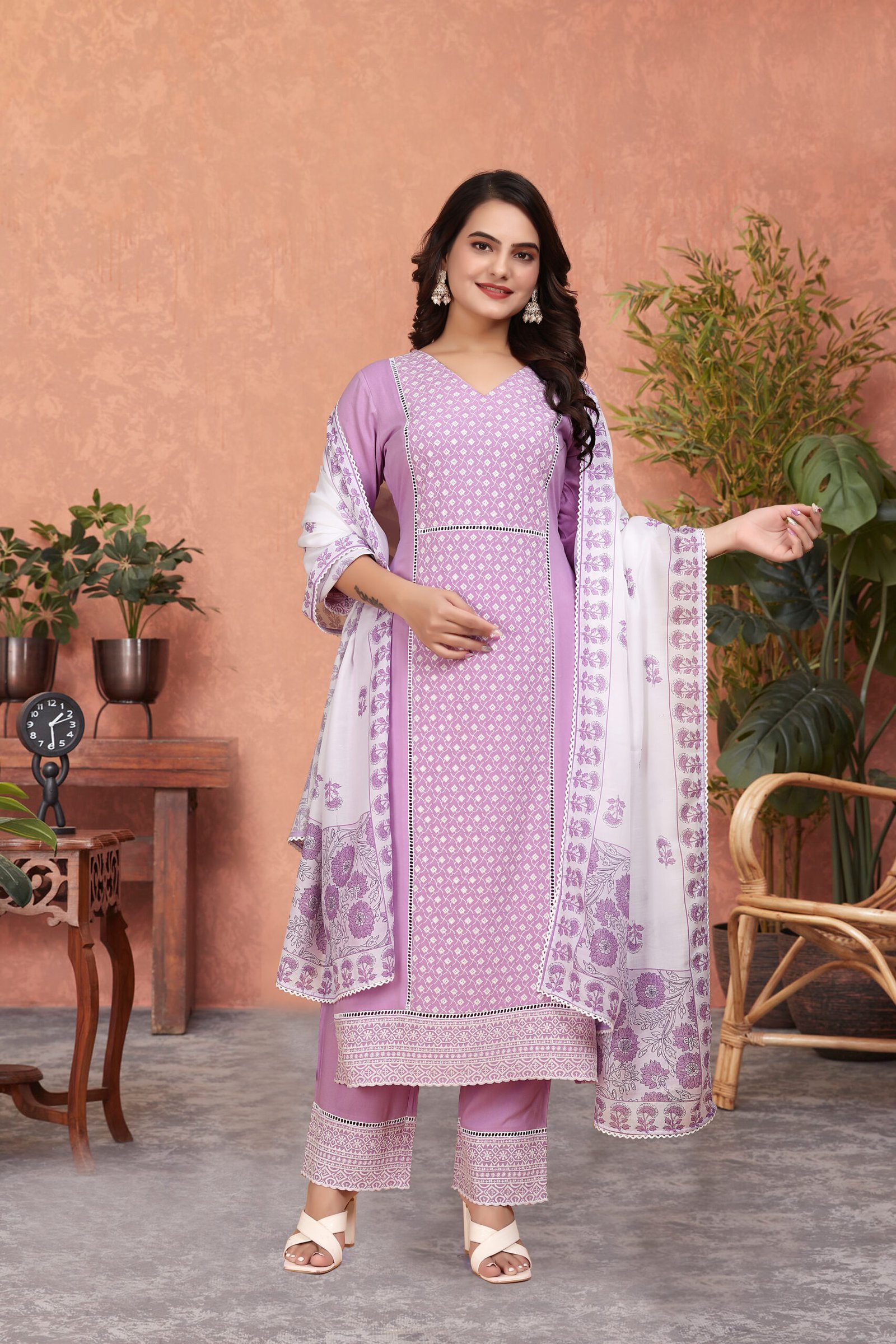 117_PINK-1-scaled-1.jpg Pink Eva Elegant Viscose Rayon Kurti Set with Shiffli Lace and Digital Print Dupatta (Copy) - Image 2