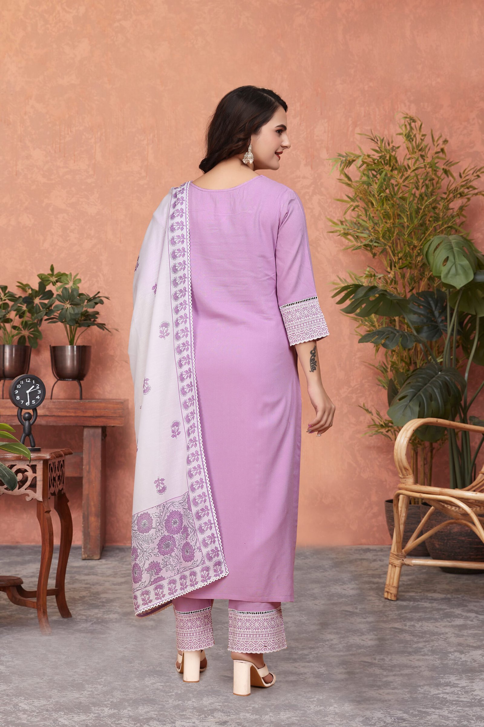 117_PINK-2-scaled-1.jpg Pink Eva Elegant Viscose Rayon Kurti Set with Shiffli Lace and Digital Print Dupatta (Copy) - Image 3