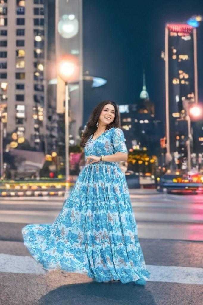 kRAZY-tHREAD-13.jpg Elegant Georgette Printed Gown with Fancy V-Neck – 6 Meter Flair & Full Lining - Image 2