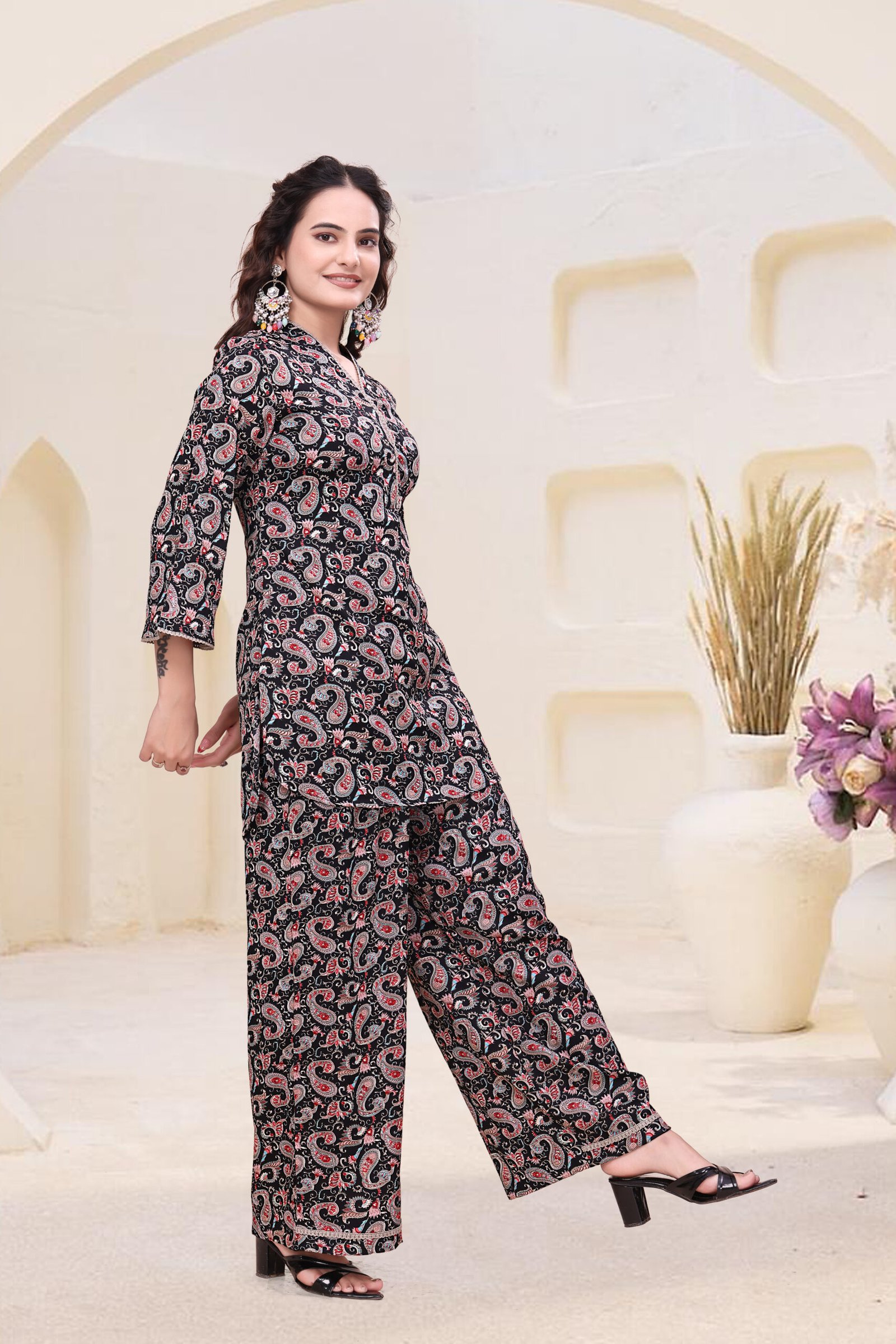 682 black (5)